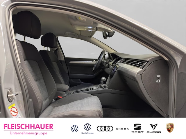 Volkswagen Passat 1.5 TSI Business Variant