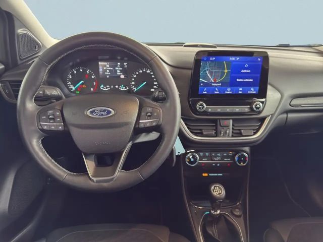 Ford Puma EcoBoost Titanium