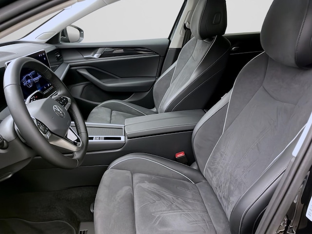 Volkswagen Passat 1.5 eTSI Business DSG