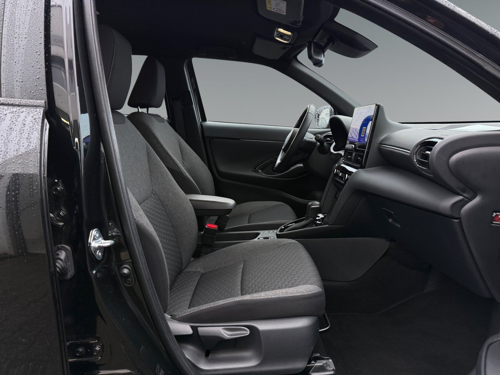 Toyota Yaris Cross 4x2 5-deurs Plus