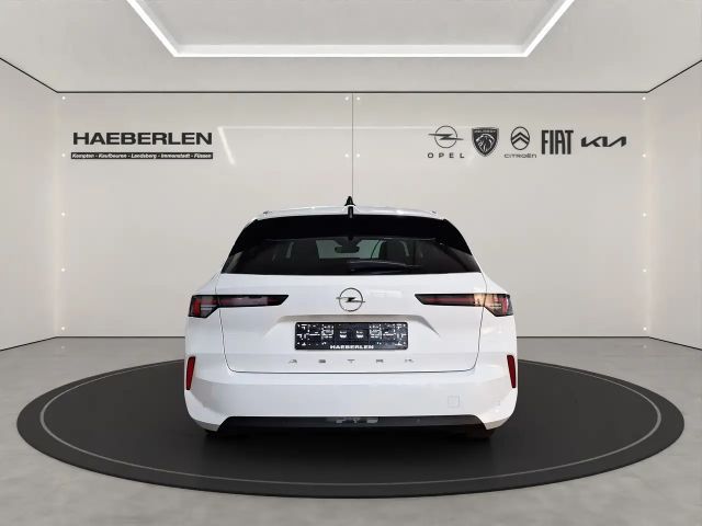 Opel Astra Edition Sports Tourer