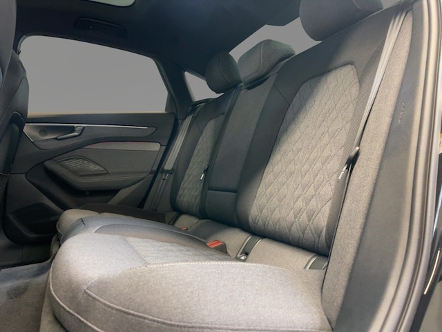 Audi A6 e-tron Quattro