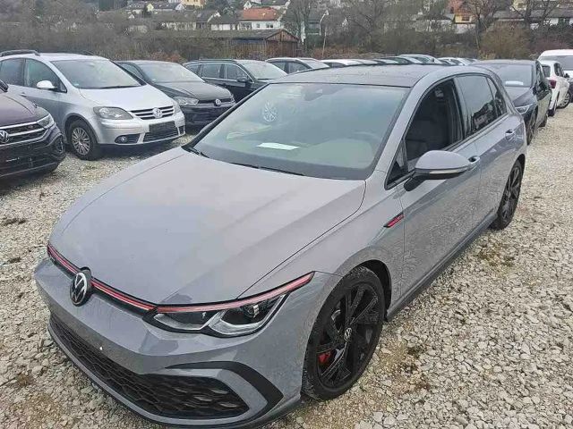 Volkswagen Golf 2.0 TSI DSG GTI