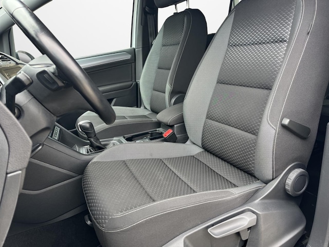 Volkswagen Touran 1.5 TSI DSG