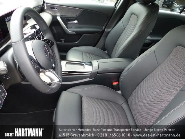 Mercedes-Benz A 180 Progressive