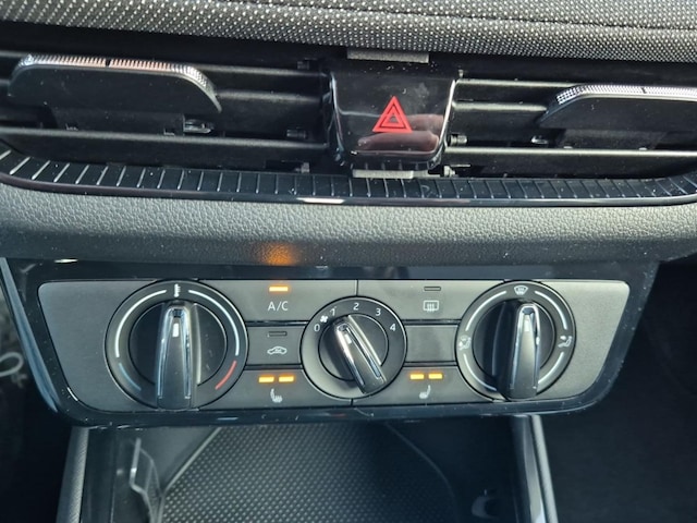 Skoda Fabia Fabia Selection1.0 MPI