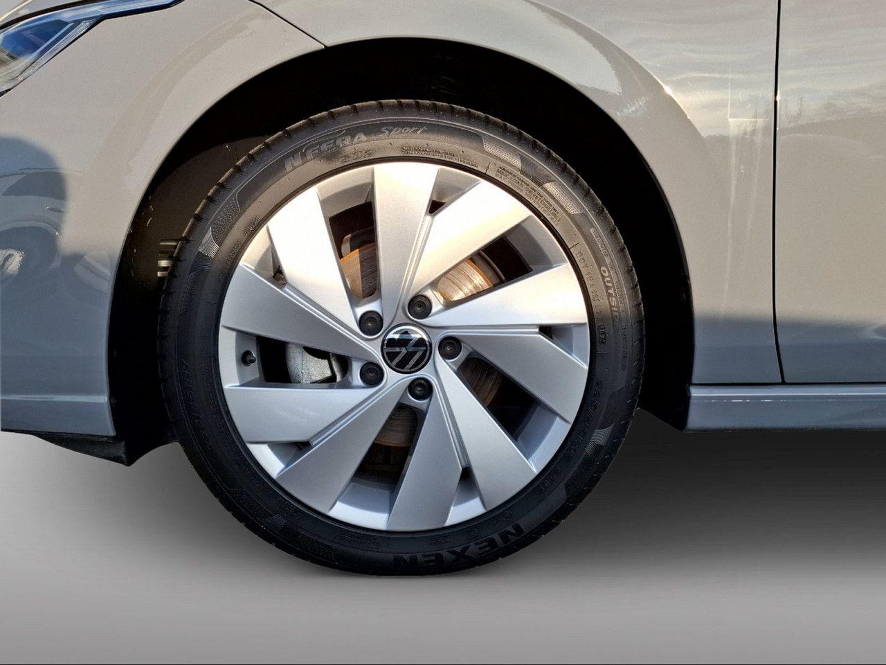 Volkswagen Golf 1.5 TSI Golf VIII Life