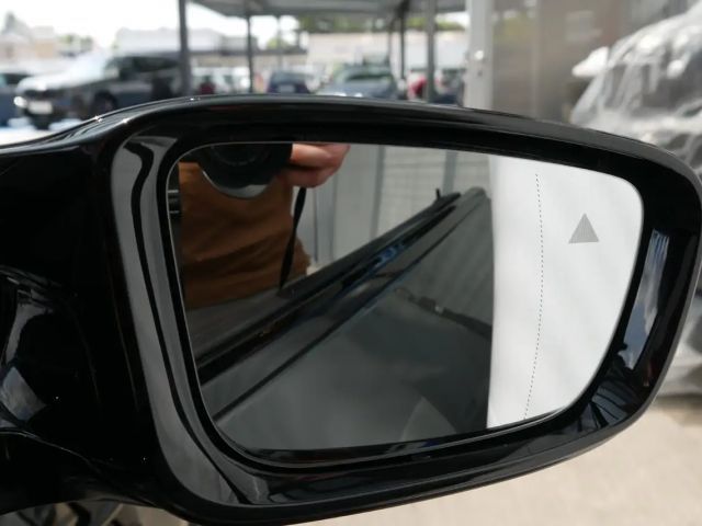 BMW M4 Cabrio Competition xDrive