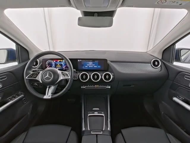 Mercedes-Benz B 180 B 180 d Progressive