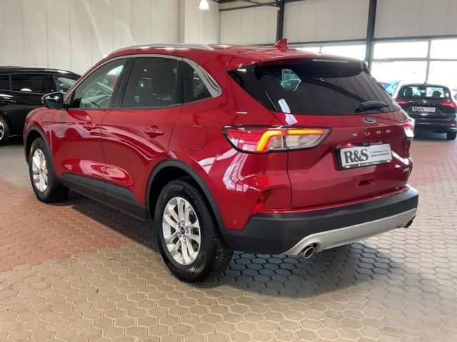Ford Kuga Plug in Hybrid Titanium