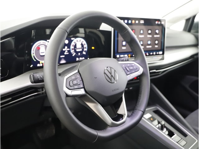 Volkswagen Golf Life eHybrid