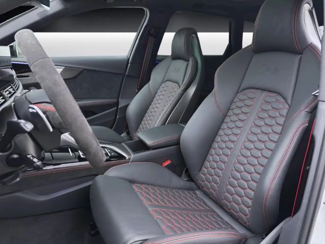 Audi RS4 Avant Quattro
