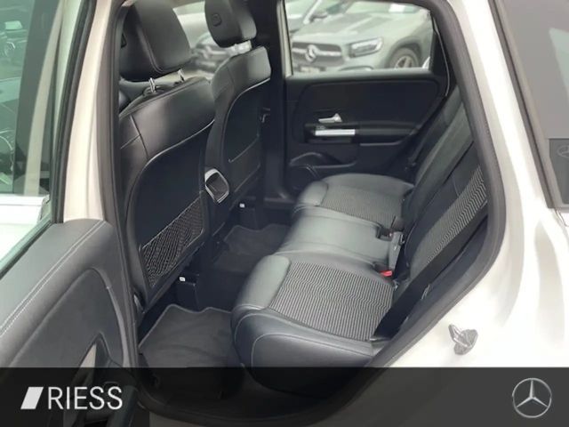 Mercedes-Benz B 250 B 250 e