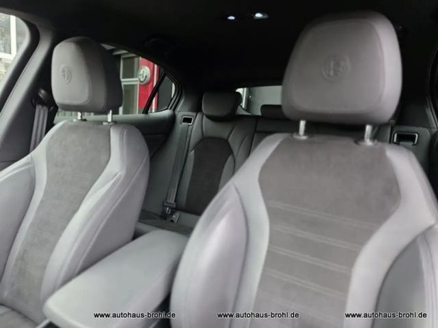 Alfa Romeo Stelvio Q4 Quadrifoglio