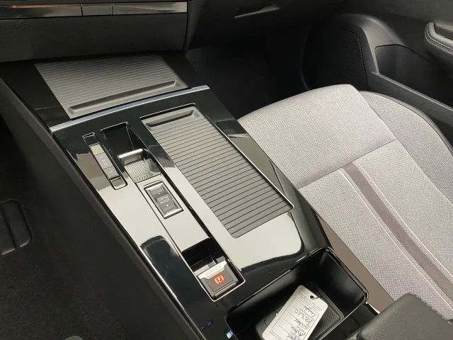 Opel Astra Business Elegance Sports Tourer