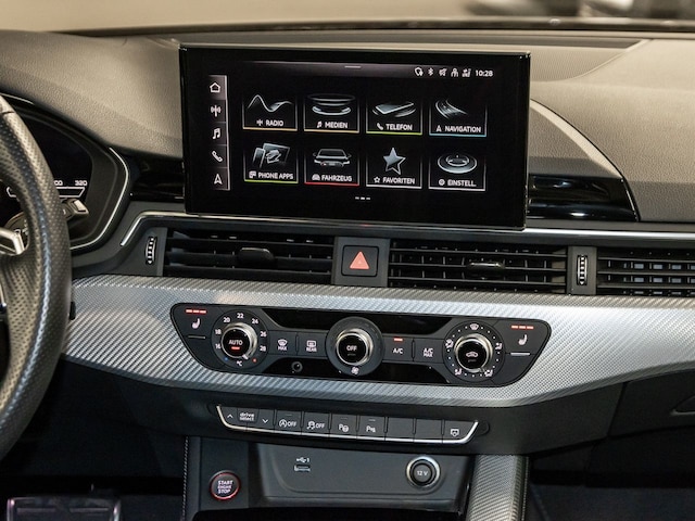 Audi RS4 Avant Quattro