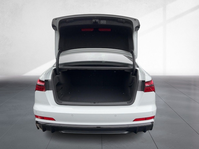 Audi S6 Quattro Sedan