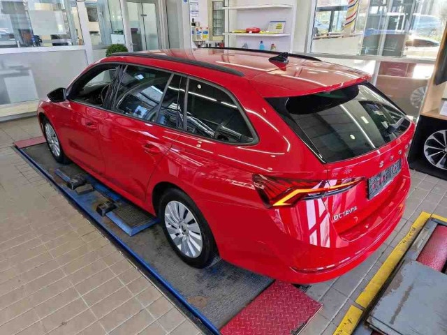 Skoda Octavia 2.0 TDI Combi Style Style