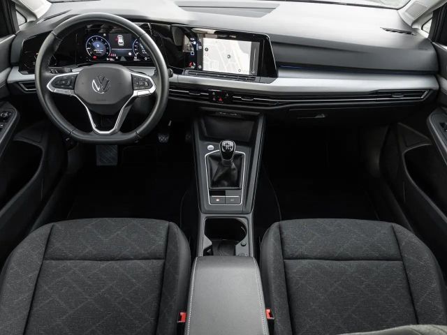 Volkswagen Golf 1.5 TSI Life Variant