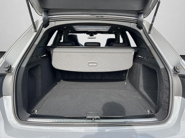 Audi RS4 Avant Quattro