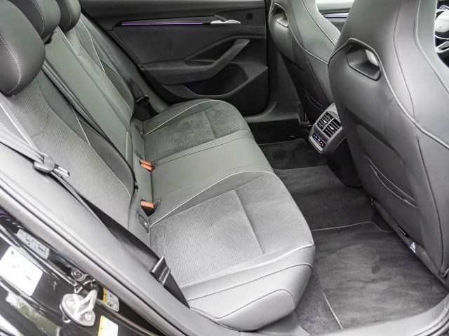 Skoda Superb 2.0 TDI 4x4 Combi Sportline