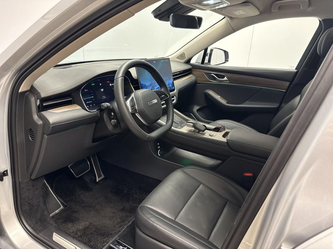 Seres 5 Luxury Klima Navi Leder Rückfahrkamera