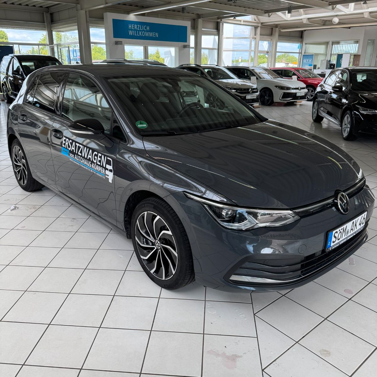 Volkswagen Golf 1.5 eTSI Golf VIII Life
