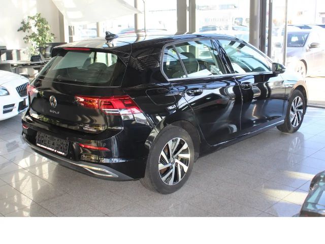 Volkswagen Golf 1.4 TSI DSG Style