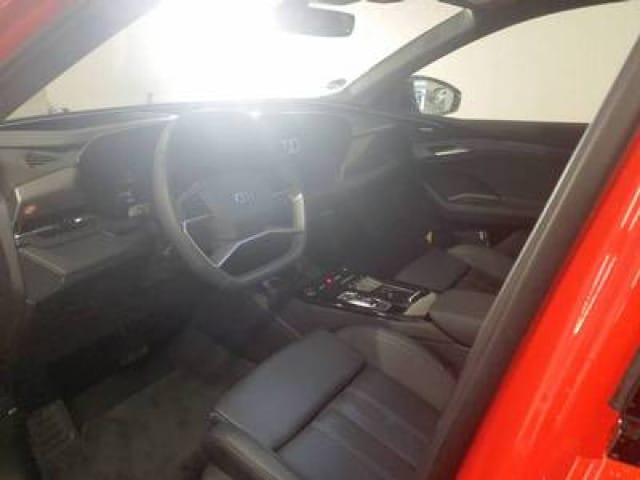 Audi Q6 e-tron Quattro