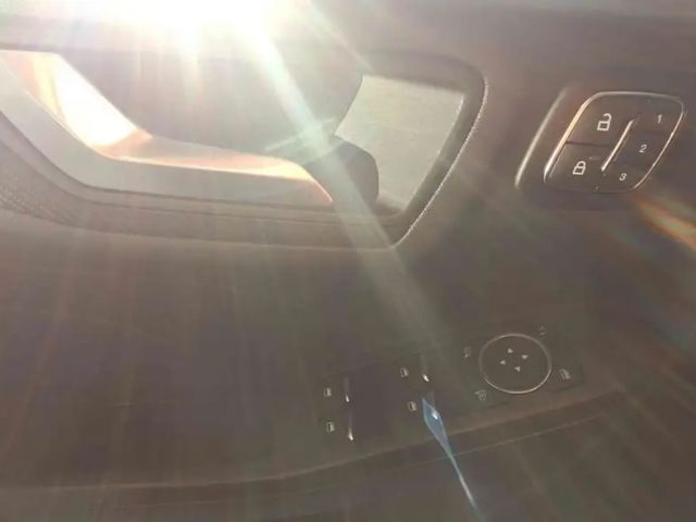 Ford Kuga Hybrid ST Line X