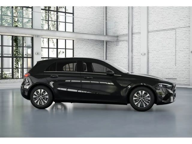 Mercedes-Benz A 180 A 180 d Hatchback