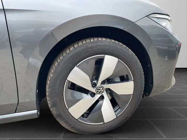 Volkswagen Passat 1.5 TSI Business DSG Variant