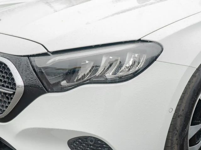 Mercedes-Benz E 200 AVANTGARDE Estate