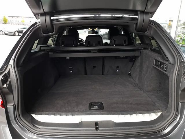 BMW 330 330e Sport Line Touring