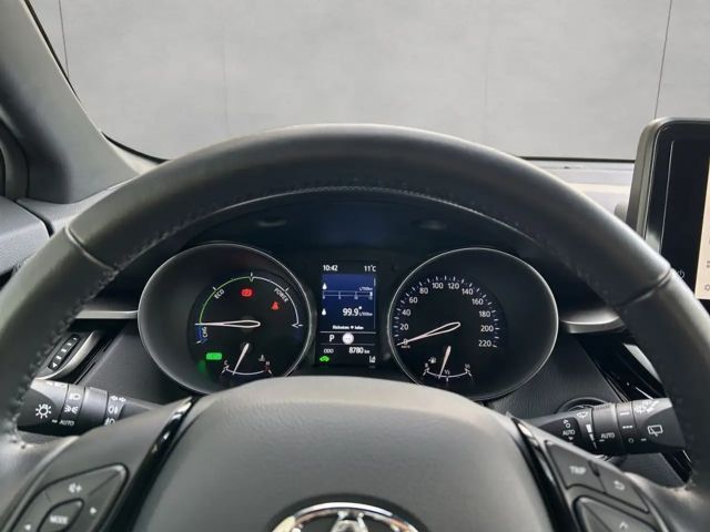 Toyota C-HR Hybride Team D