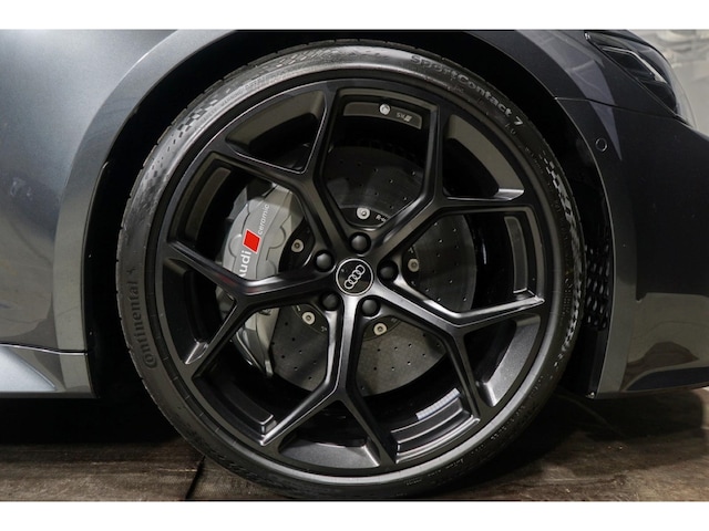 Audi A6 e-tron Avant Performance Quattro