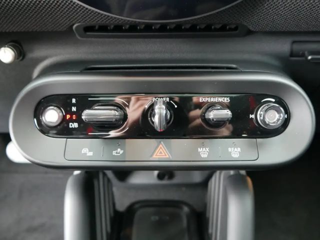 MINI Cooper E Cooper E