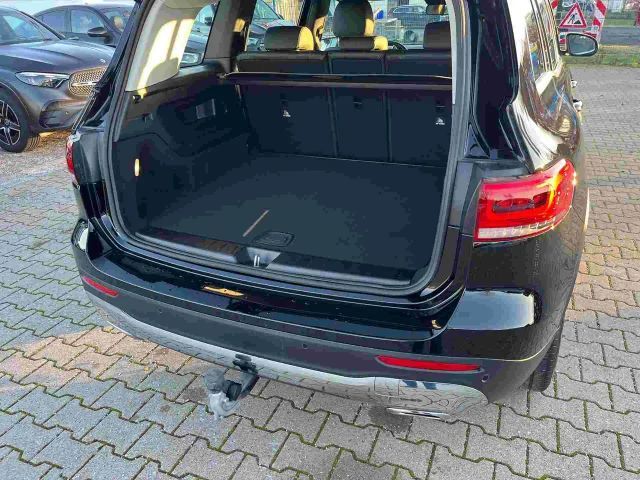 Mercedes-Benz GLB 220 4MATIC GLB 220 d
