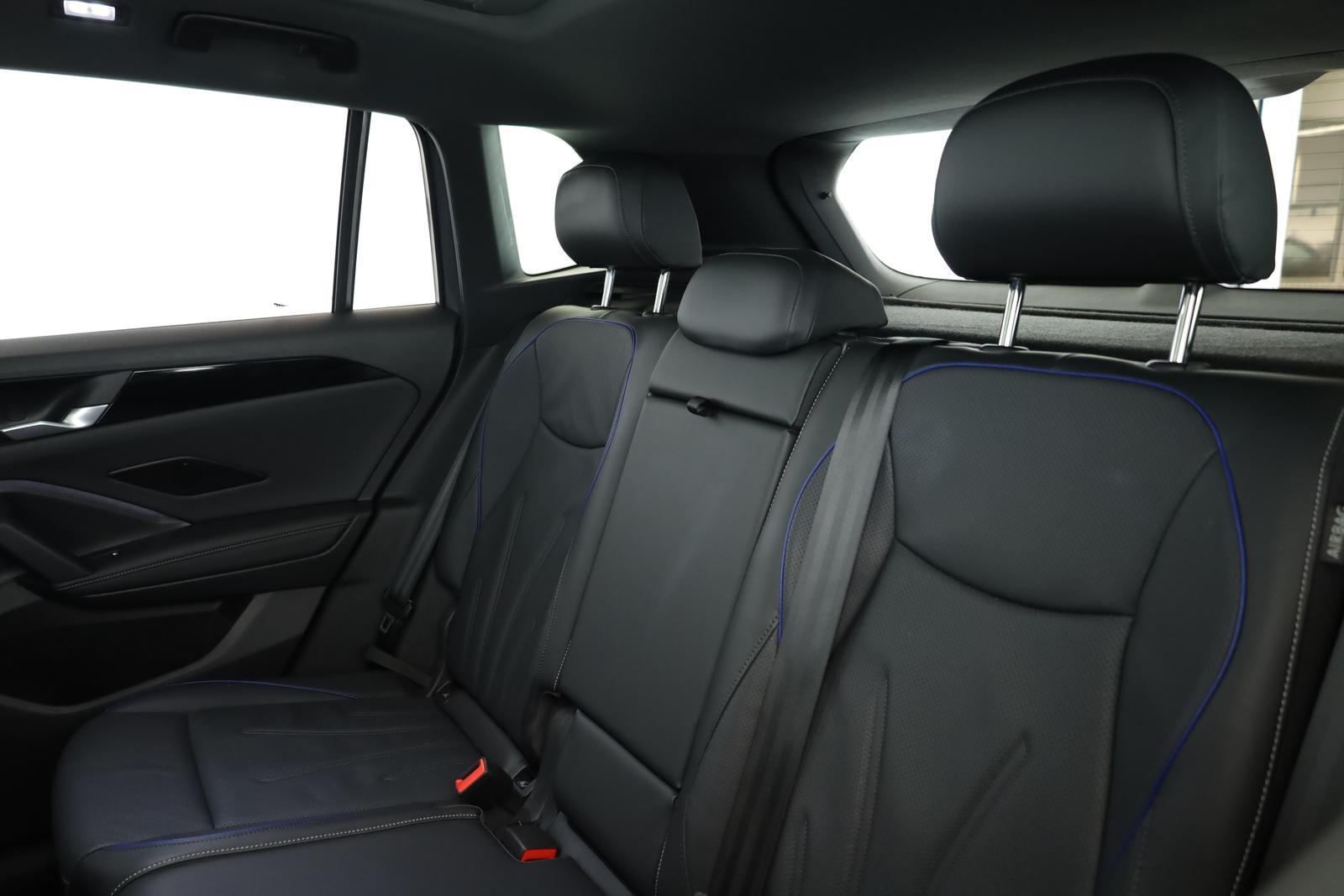 Volkswagen Tiguan 2.0 TSI DSG IQ.Drive R-Line