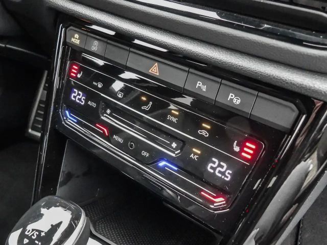 Volkswagen T-Roc 1.5 TSI DSG R-Line