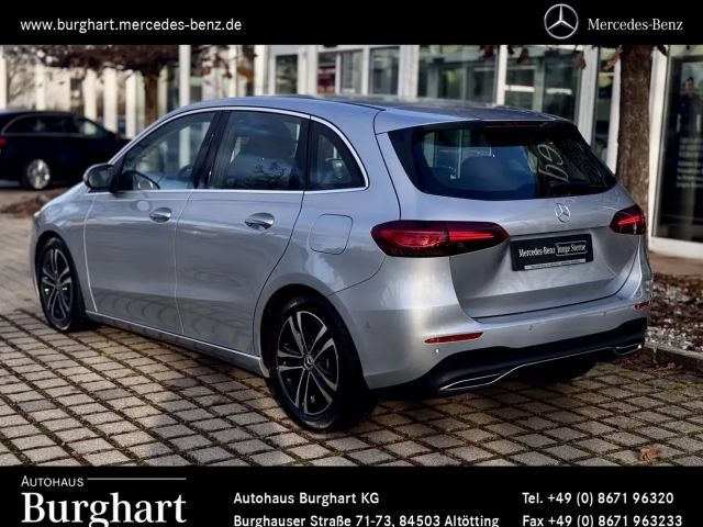 Mercedes-Benz B 200 B 200 d Progressive Sedan