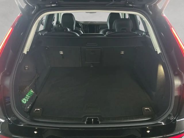 Volvo XC60 AWD Core