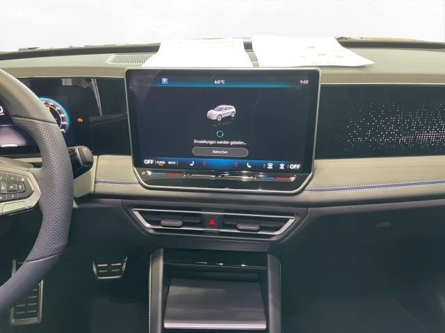 Volkswagen Tiguan 4Motion DSG R-Line