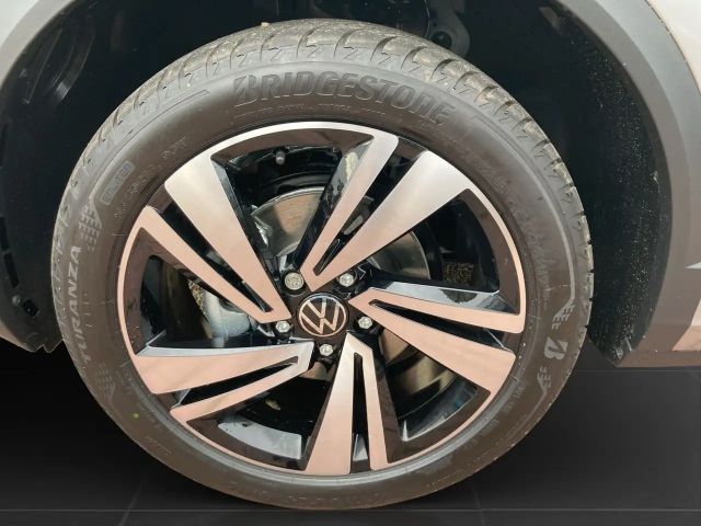 Volkswagen T-Roc 1.5 TSI DSG R-Line