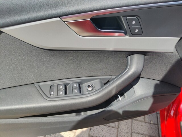 Audi A4 40 TFSI Avant Quattro S-Tronic
