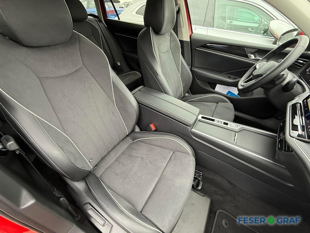 Volkswagen Passat 1.5 eTSI Business DSG