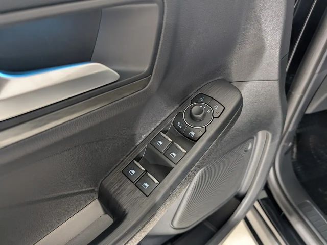 Ford Kuga Plug in Hybrid Titanium