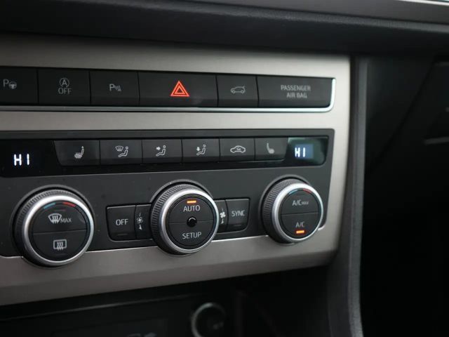 Seat Ateca Xperience ACC NAVI AHK LEDER KAM PDC LE