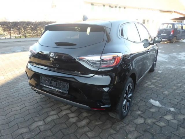 Renault Clio TCe 90 Techno