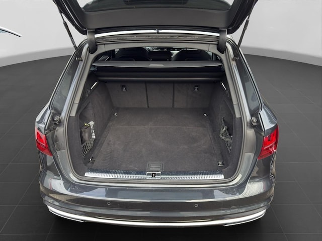 Audi A4 45 TFSI Avant Quattro S-Tronic